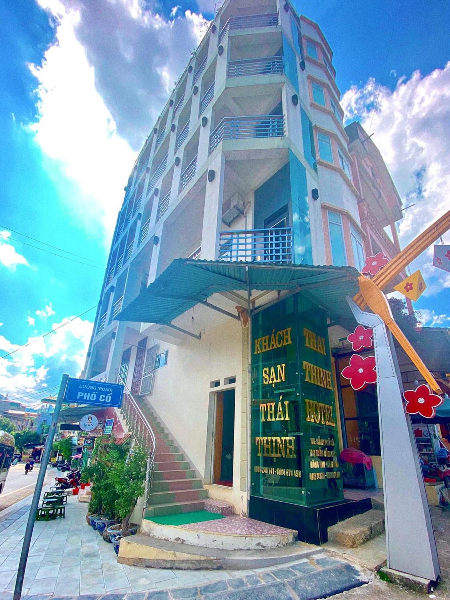 Thai Thinh Hotel ドン・ヴァン エクステリア 写真